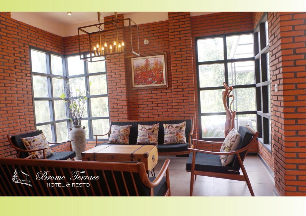 Bromo Terrace Hotel Экстерьер фото