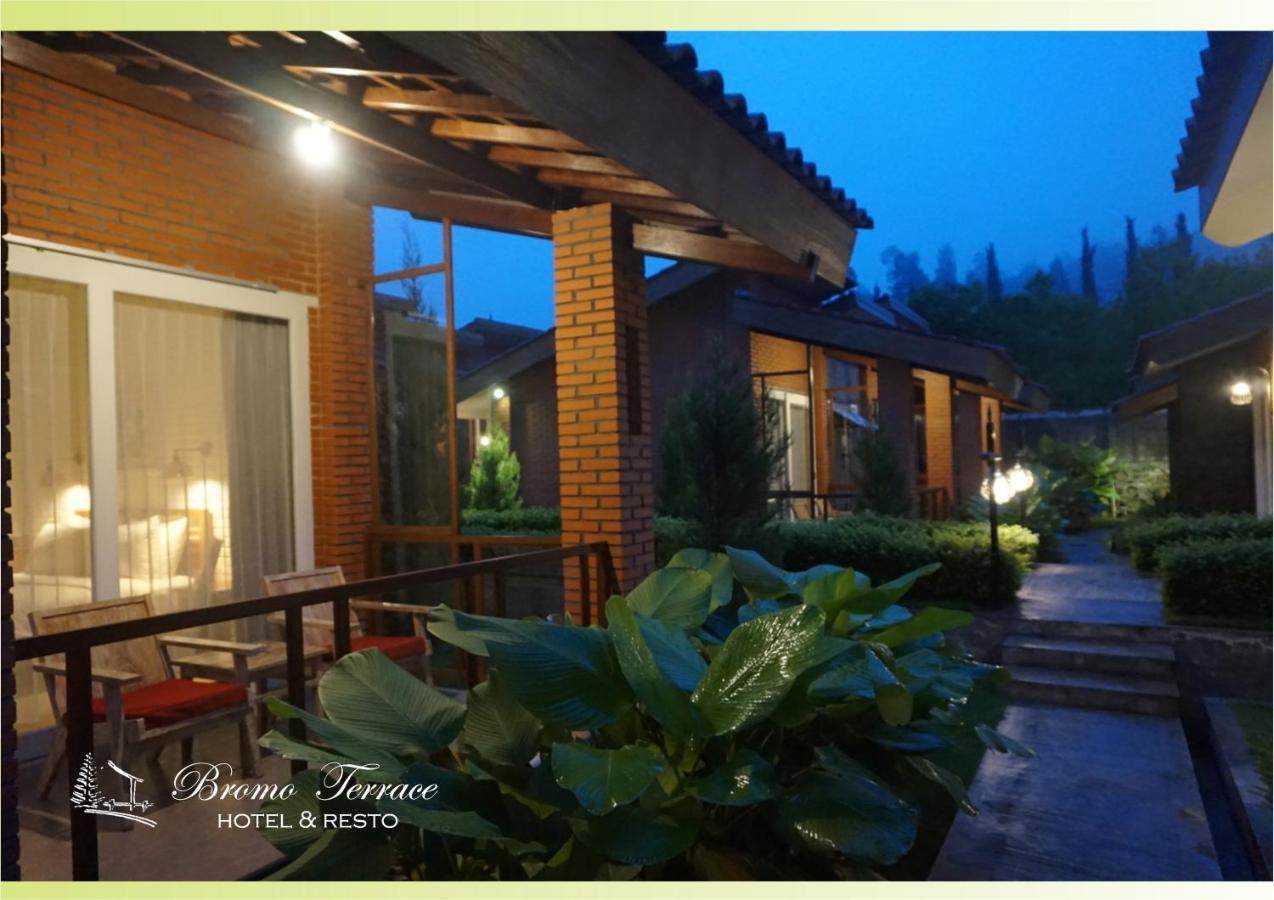 Bromo Terrace Hotel Экстерьер фото