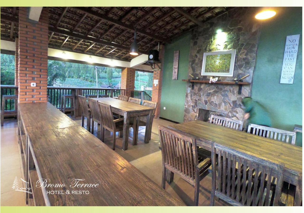 Bromo Terrace Hotel Экстерьер фото